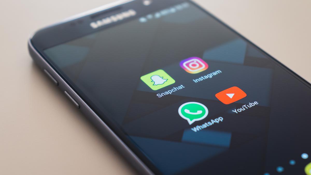 WhatsApp Memungkinkan Pengguna Untuk Menyembunyikan Nomor Telepon Mereka